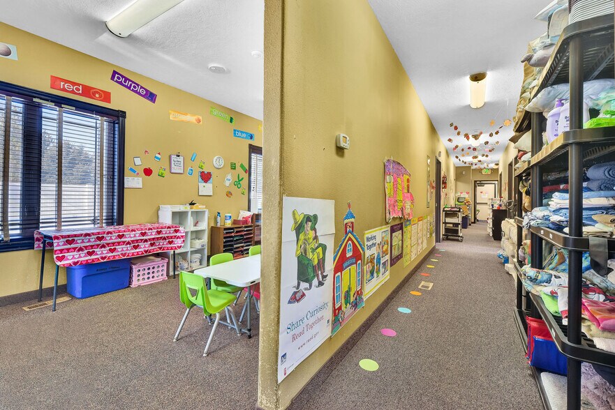 More Photos Of 2563 S Five Mile Ave, Boise Office Residential For Sale