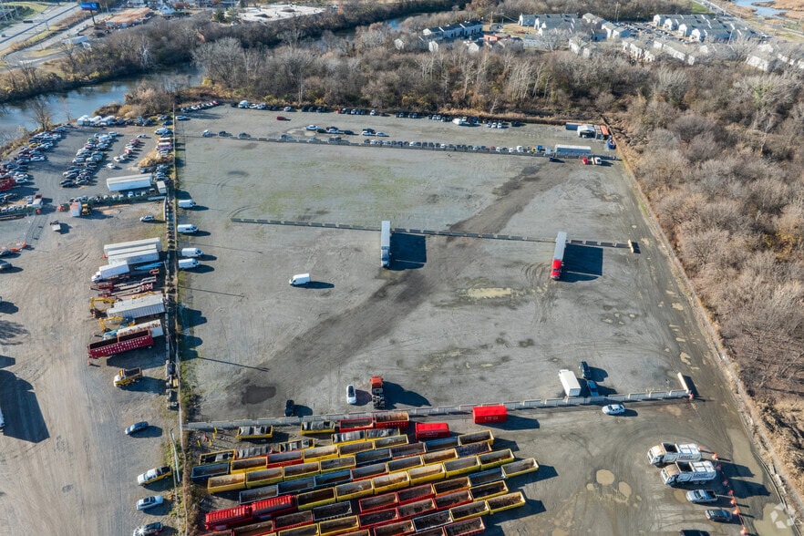 More Photos Of 1435 River Ave, Camden Land For Lease