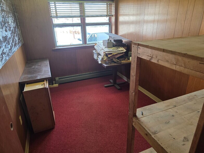 More Photos Of 1223 New York Ave, Sheboygan Industrial For Sale