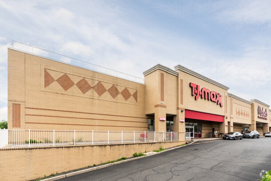 More Photos Of , Staten Island General Retail For Sale