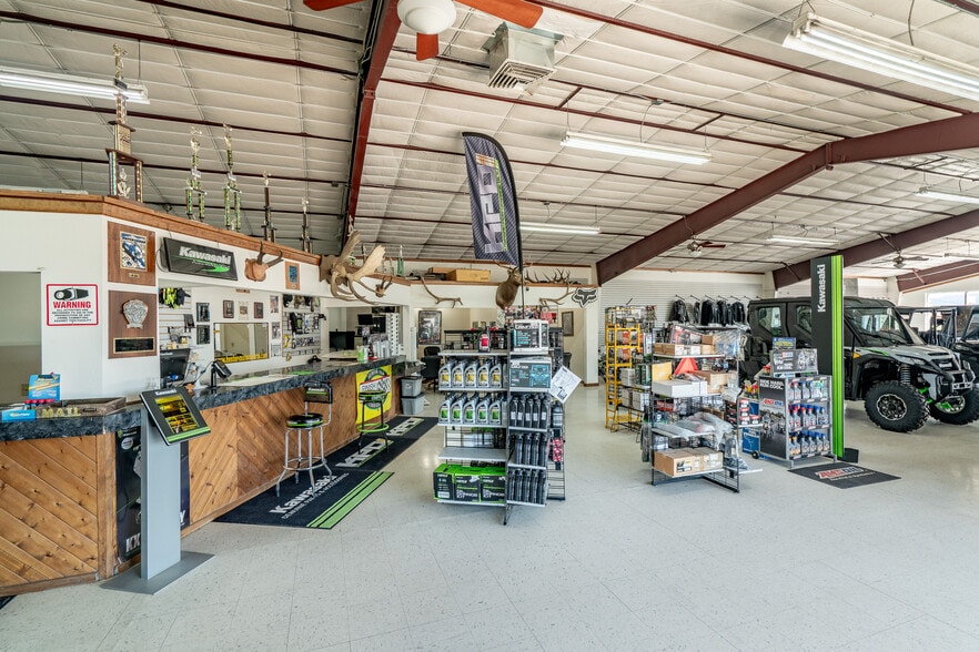 More Photos Of 1190 S 2nd St, Raton General Retail For Sale