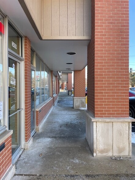 More Photos Of 3407-3421 Church St, Skokie Unknown For Lease