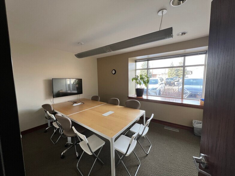 More Photos Of 2005 E 2700 S, Salt Lake City Coworking Space