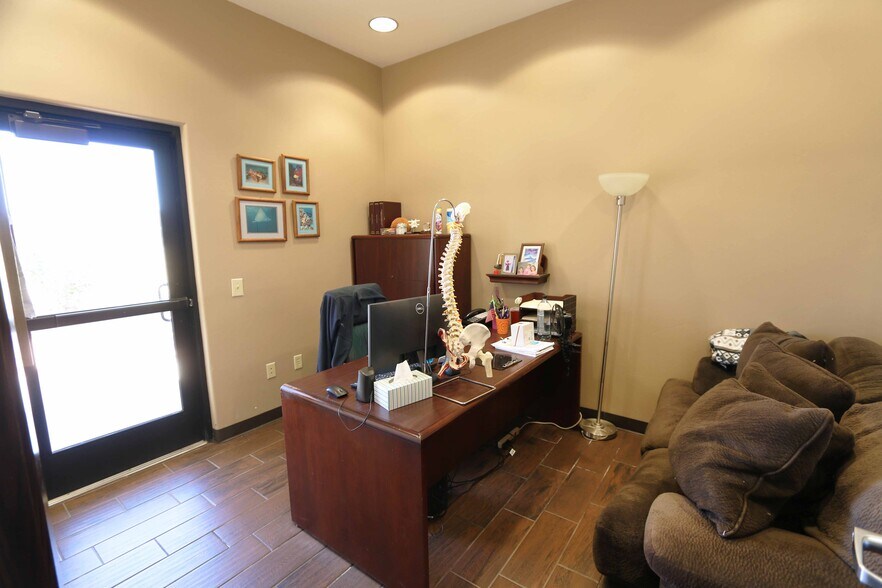 More Photos Of 2851 S Avenue B, Yuma Medical For Sale