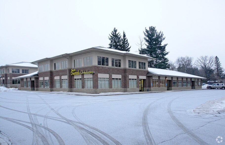 More Photos Of 6041 Main St, North Branch Medical For Lease