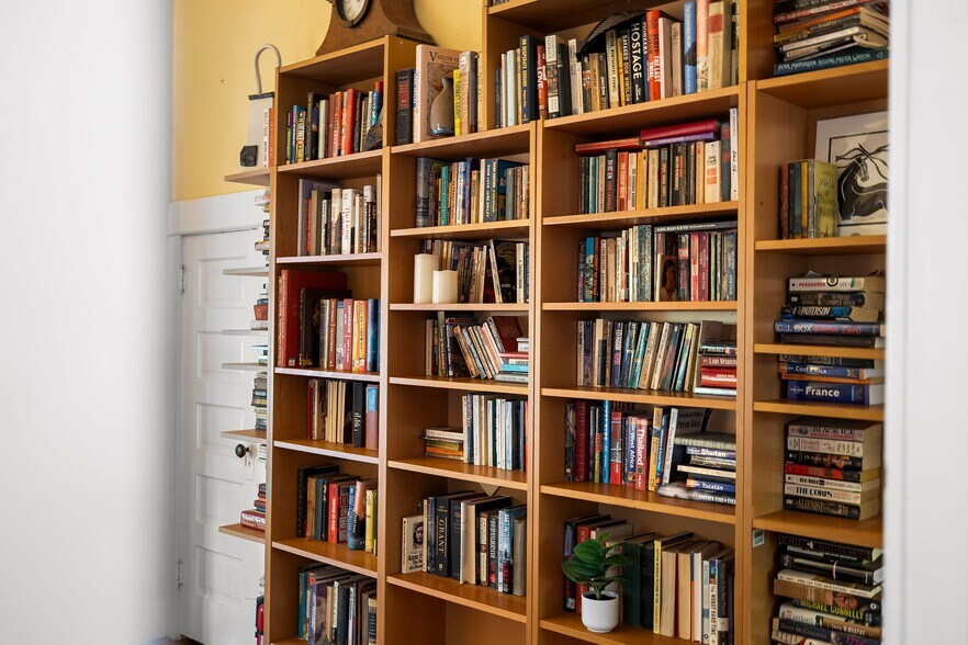 More Photos Of 1050 Esplanade, Chico Multifamily For Sale