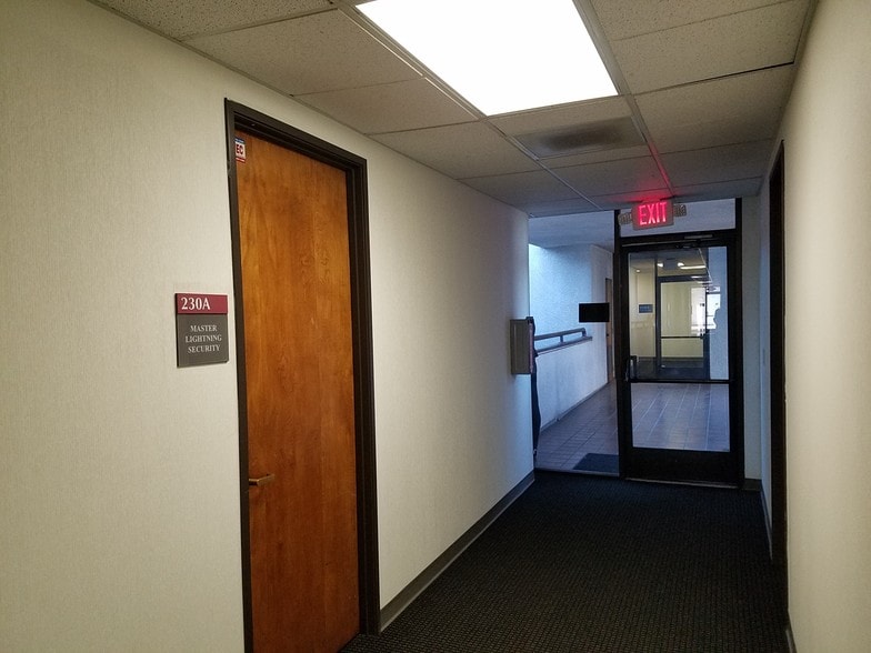 More Photos Of 1509 W Cameron Ave, West Covina Office For Lease