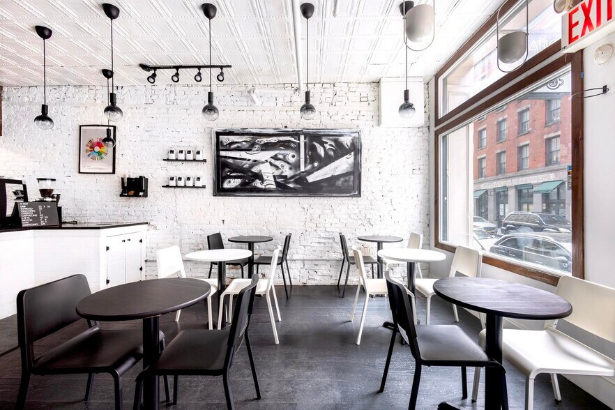 More Photos Of 222-224 Front St, New York Apartments For Lease