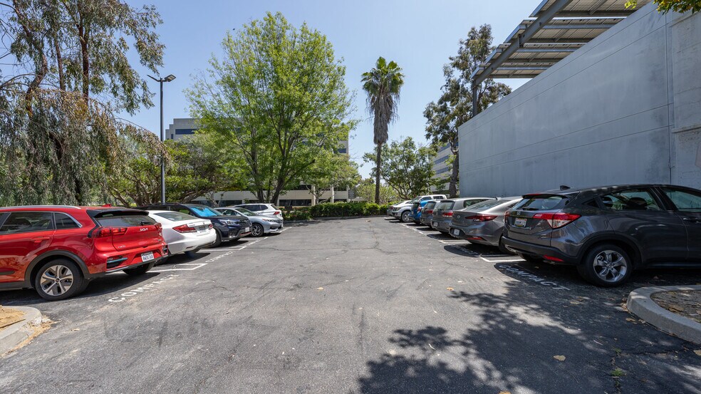 More Photos Of 901 Corporate Center Dr, Monterey Park Office For Sale