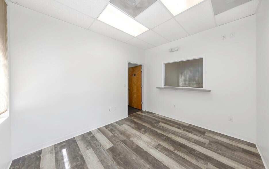 More Photos Of 14517 Bruce B Downs Blvd, Tampa Medical For Lease