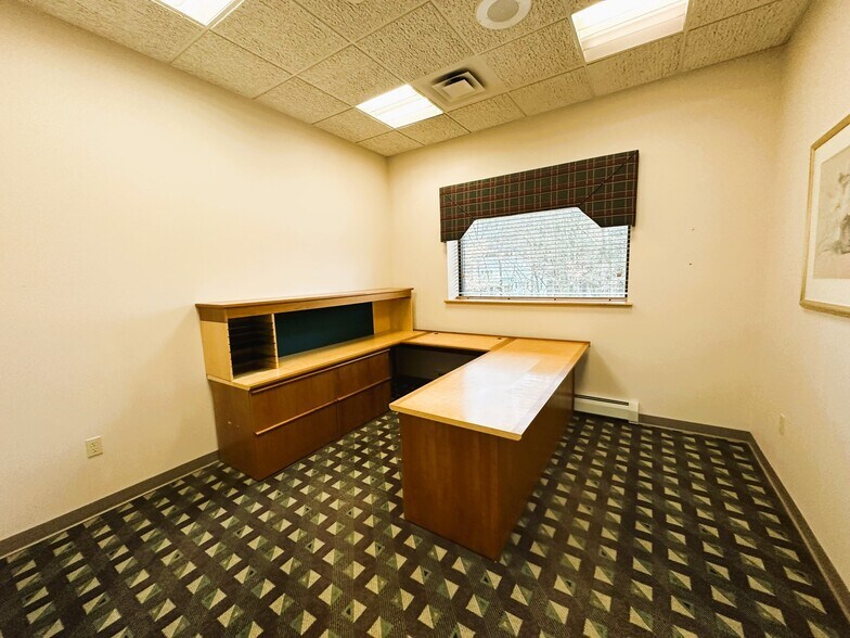 More Photos Of 120 Sunrise Ave, Honesdale Medical For Lease