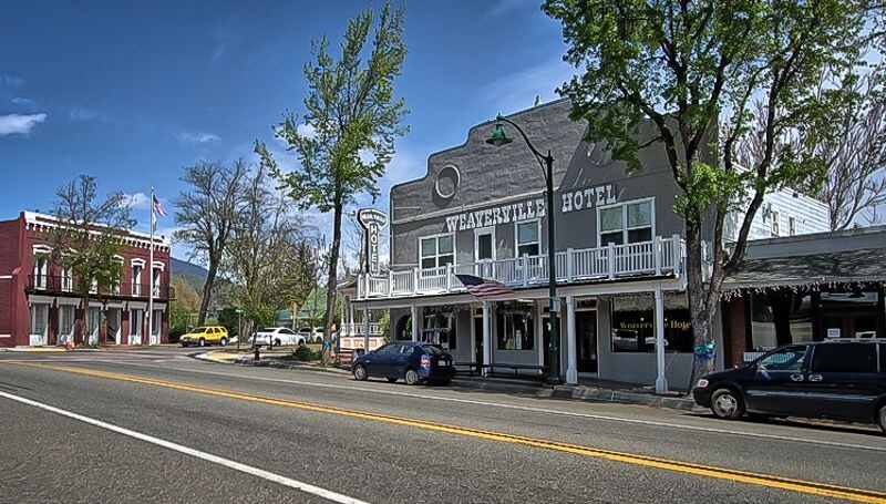 Primary Photo Of 481 Main St, Weaverville Hotel For Sale