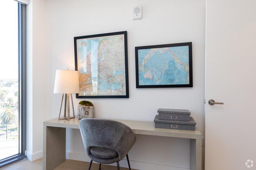 More Photos Of 2801 Sunset Pl, Los Angeles Apartments For Lease