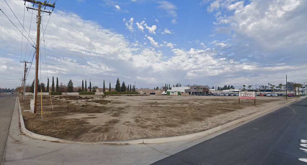 More Photos Of 1 E Tulare Ave, Tulare Land For Sale