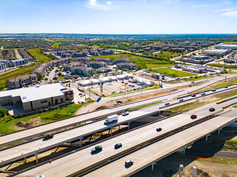 More Photos Of 7323 N Loop 1604 E, San Antonio Office For Sale