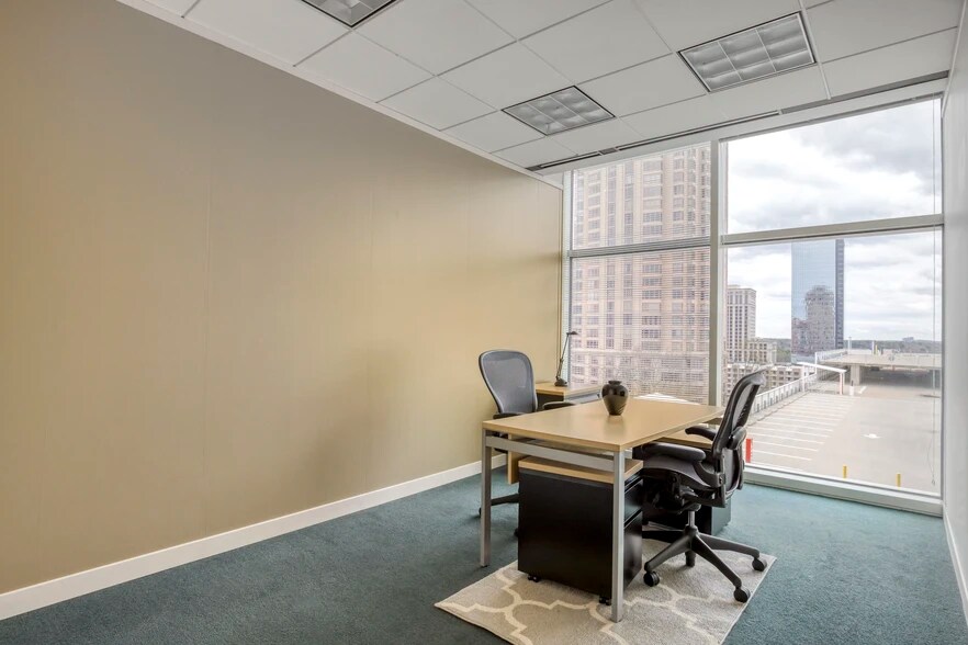 More Photos Of 3455 Peachtree Rd NE, Atlanta Coworking Space