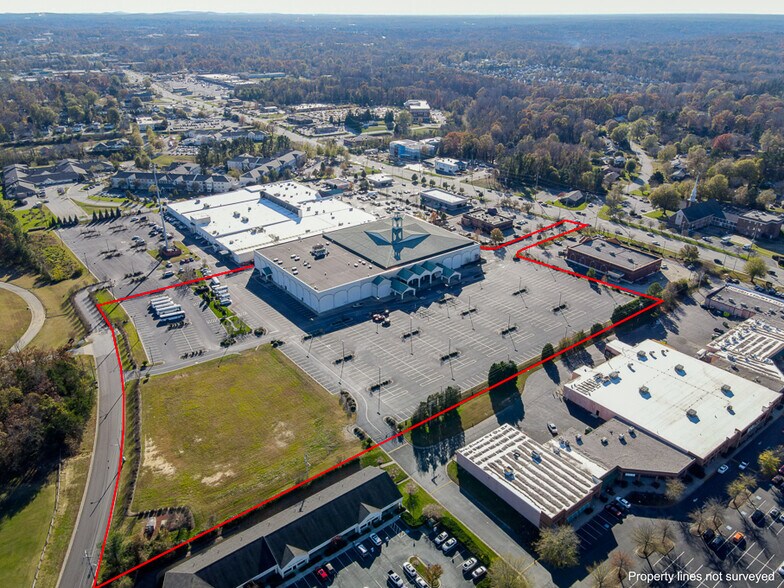 More Photos Of 1701 Westchester Dr, High Point Religious Facility For Sale