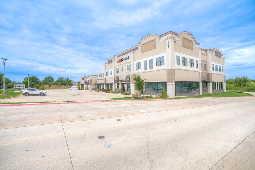 More Photos Of 2840 Flower Mound Rd, Flower Mound General Retail For Lease