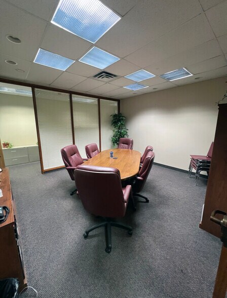 More Photos Of 17703 103 Av NW, Edmonton Office For Lease