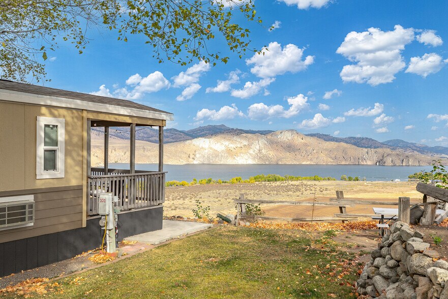 More Photos Of 44892 State Route 21 N, Wilbur Trailer Camper Park For Sale