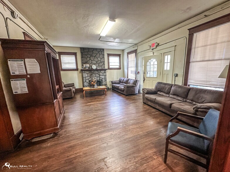 More Photos Of 1599 Howell Mill Rd NW, Atlanta Land For Sale
