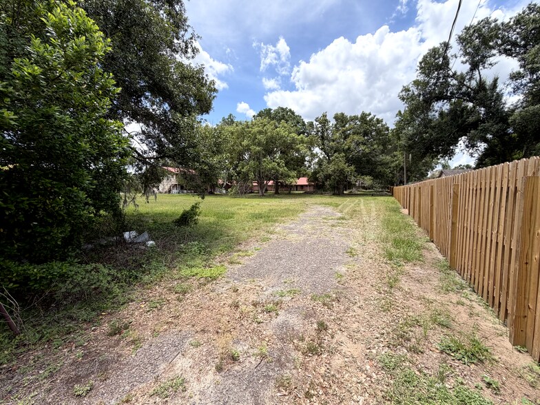 More Photos Of 4215 Stearns Rd, Valrico Lodge Meeting Hall For Sale