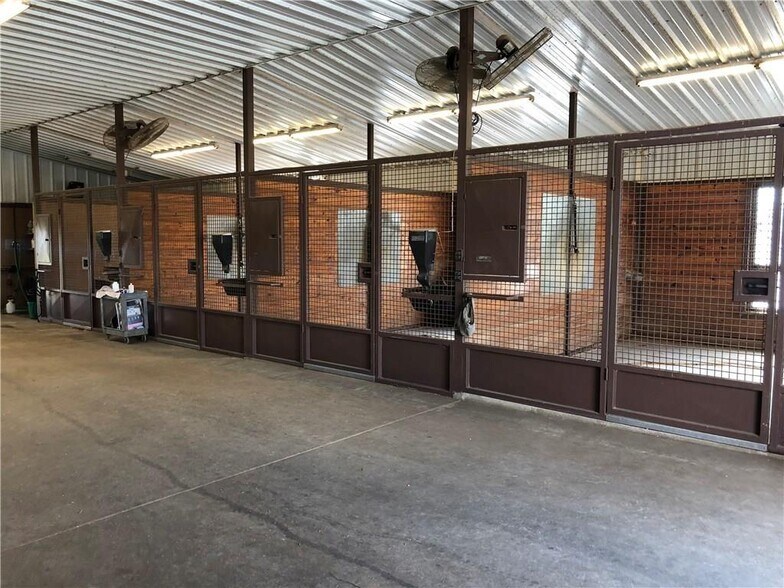 More Photos Of 1000 & 1019 Spring Hill Rd, Aubrey Land For Sale