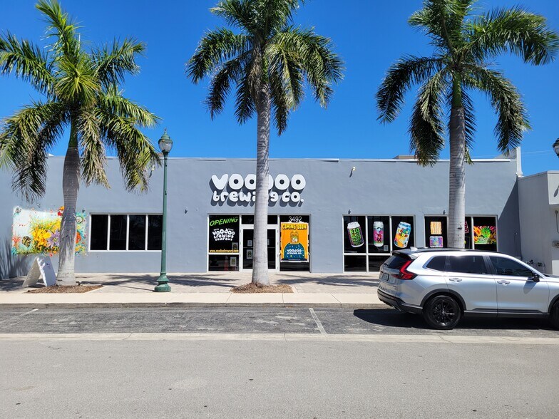 More Photos Of 3492 NE 12th Ave, Oakland Park Restaurant For Sale