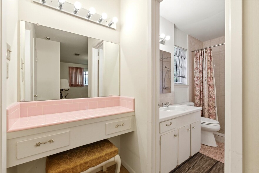More Photos Of 3139 Jeanetta St, Houston Specialty For Sale