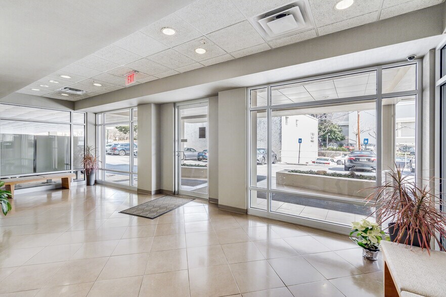 More Photos Of 455 E Paces Ferry Rd NE, Atlanta Office For Lease