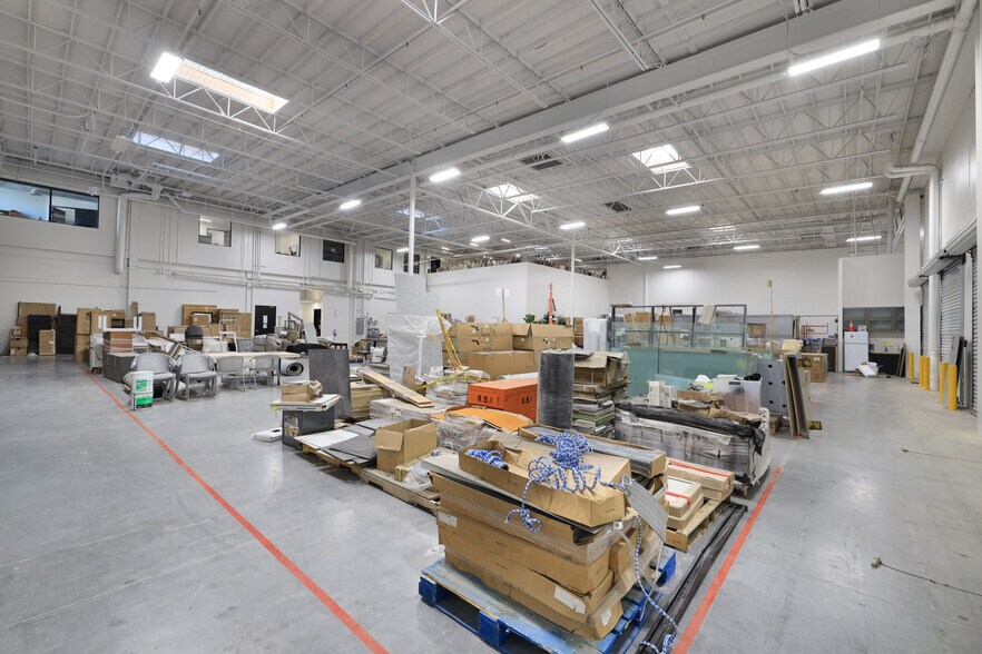 More Photos Of 5530 Rafael Rivera Way, Las Vegas Light Manufacturing For Sale
