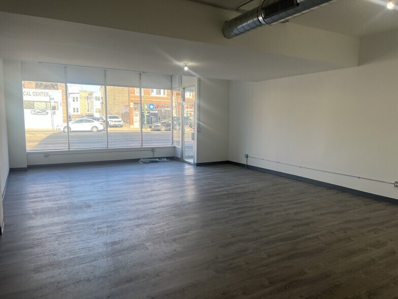 More Photos Of 3401-3409 W Fullerton Ave, Chicago Storefront Retail Office For Lease