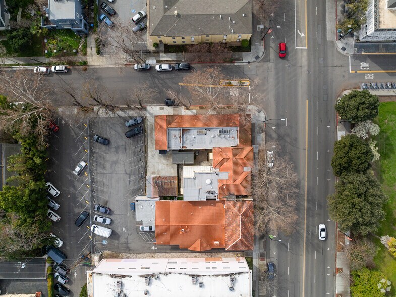 More Photos Of 652-670 E Santa Clara St, San Jose Medical For Sale