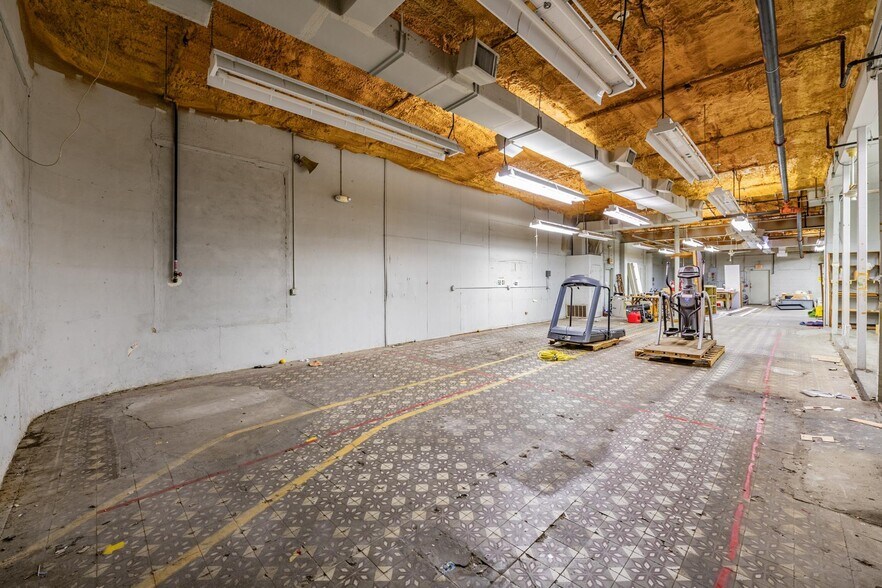 More Photos Of 1804 N Habana Ave, Tampa Manufacturing For Sale
