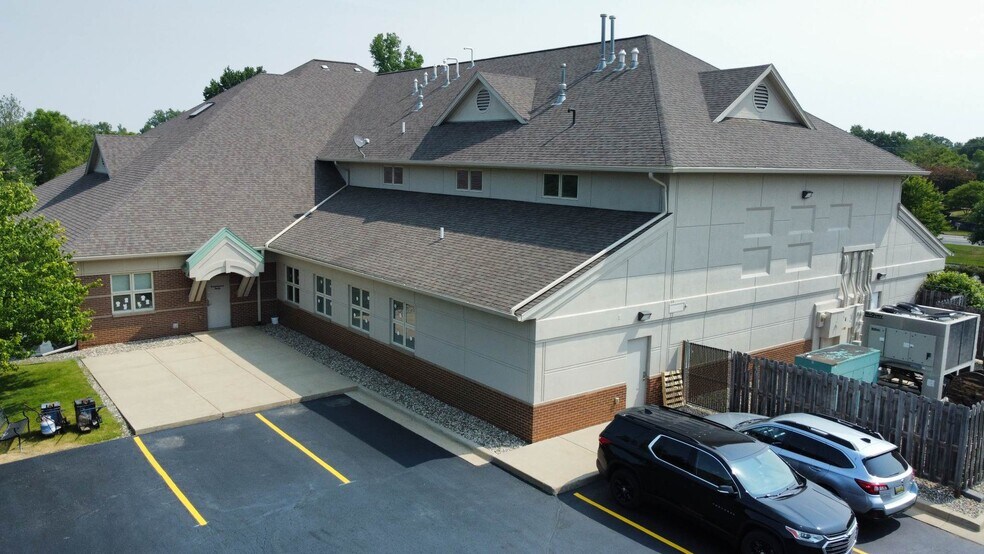 More Photos Of 3770 Capital Ave SW, Battle Creek Medical For Sale