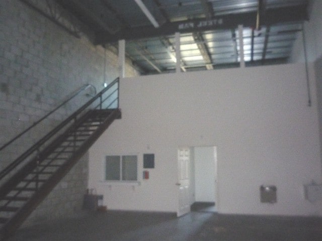 More Photos Of 801-893 Kings Hwy, Fort Pierce Light Manufacturing For Sale