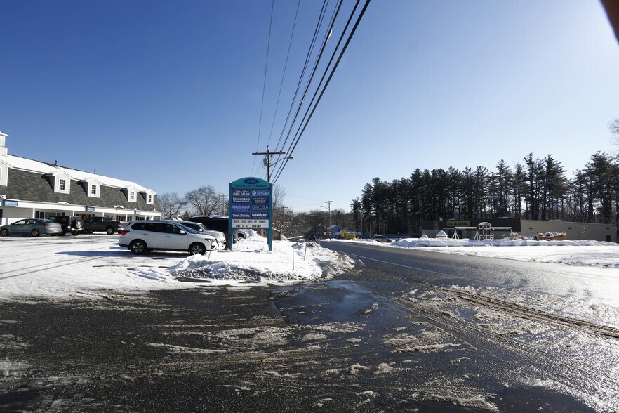 More Photos Of 465 Nashua Rd, Dracut Medical For Sale