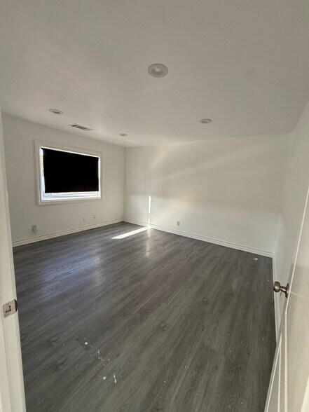 More Photos Of 1304 Santa Anita Ave, South El Monte Office For Lease
