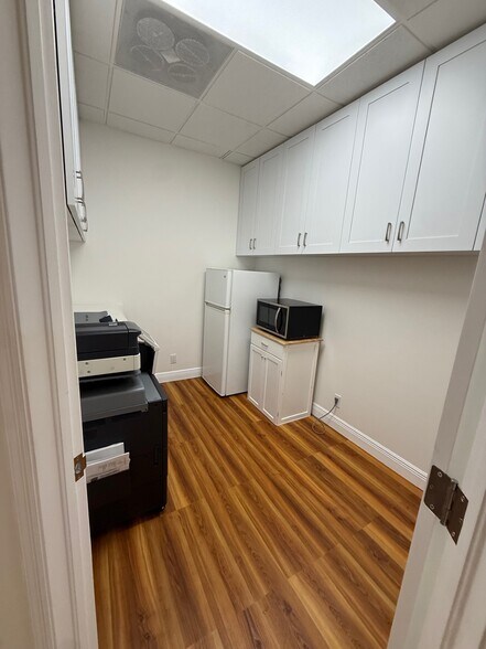 More Photos Of 725 N Hwy A1A, Jupiter Medical For Sale
