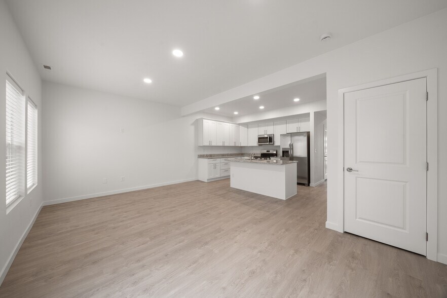 More Photos Of 701 S Felts Rd, Spokane Valley Apartments For Sale