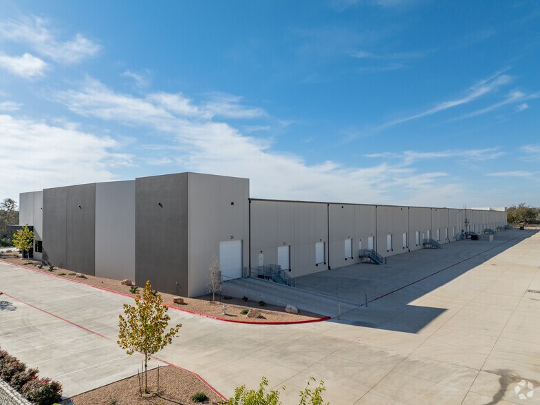 More Photos Of Hero Way West, Leander Unknown For Lease