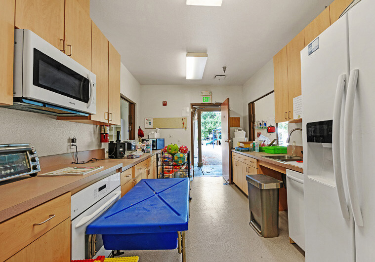 More Photos Of 4930 Newanga Ave, Santa Rosa Religious Facility For Sale