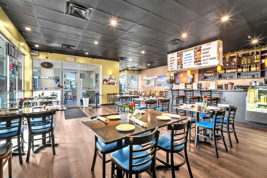 More Photos Of 2535-2555 E Atlantic Blvd, Pompano Beach Storefront For Sale