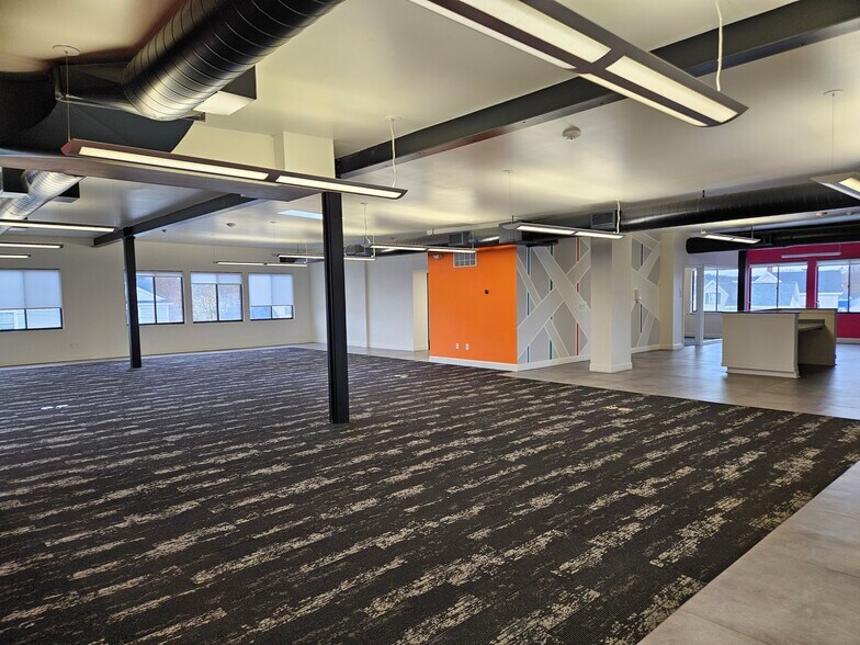 More Photos Of 501 Islington St, Portsmouth Office For Lease