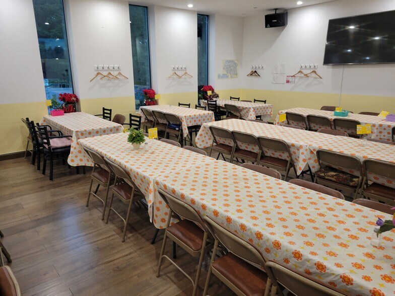 More Photos Of 3541 156th St, Flushing Flex For Sale