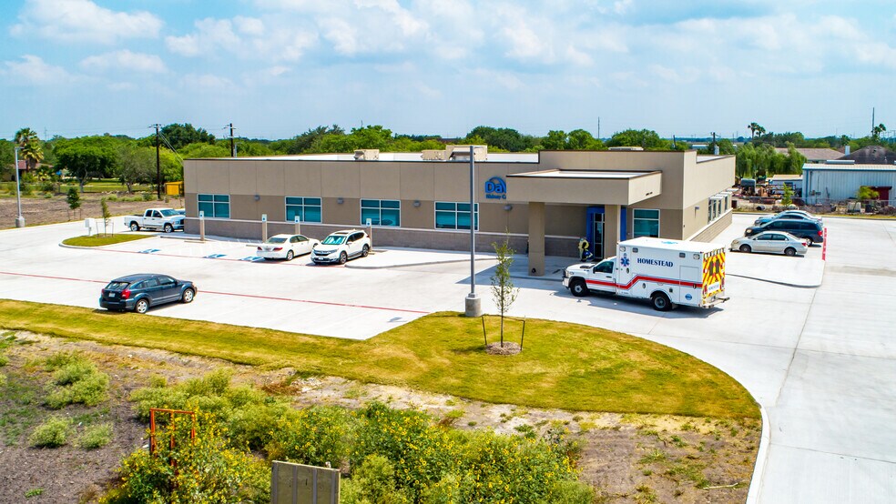 More Photos Of 3710 Fm 1889, Robstown Freestanding For Sale