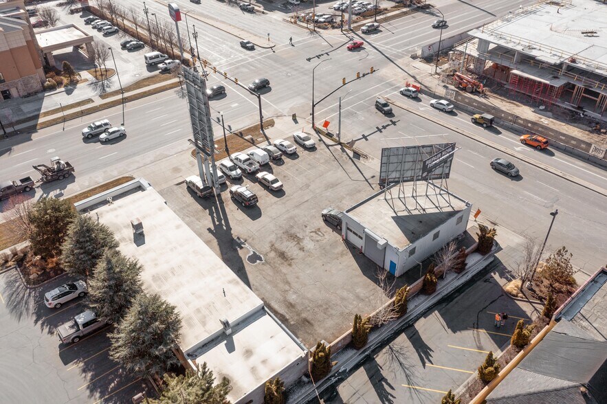 More Photos Of 270 W 600 S, Salt Lake City General Retail For Sale