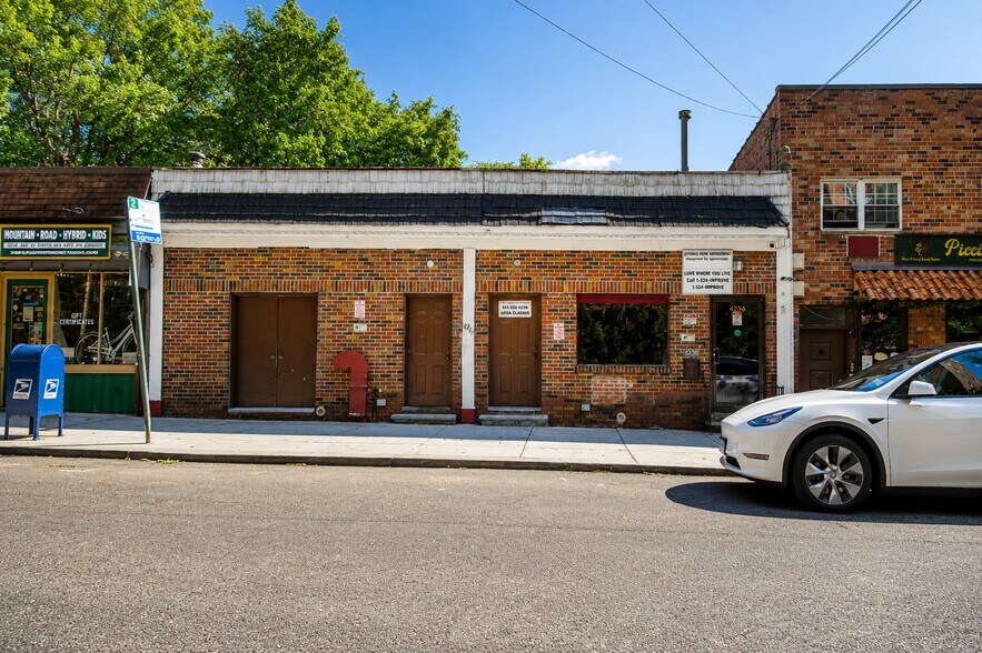 Primary Photo Of 4236 235th St, Little Neck Storefront For Sale