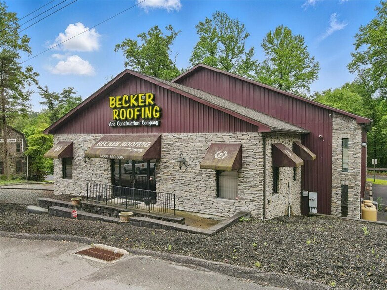 More Photos Of 842 PA Route 611, Swiftwater Storefront Retail Residential For Sale