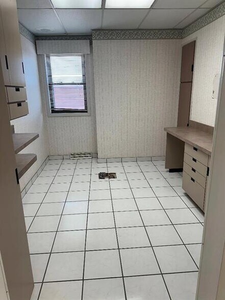 More Photos Of 5133 Brightwood Rd, Bethel Park Office Residential For Sale